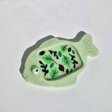 Load image into Gallery viewer, One off Green Leaf Fish Soap Dish