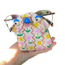 Load image into Gallery viewer, NEW ‘Wavey Flowers" Glasses Holder (Preorder)