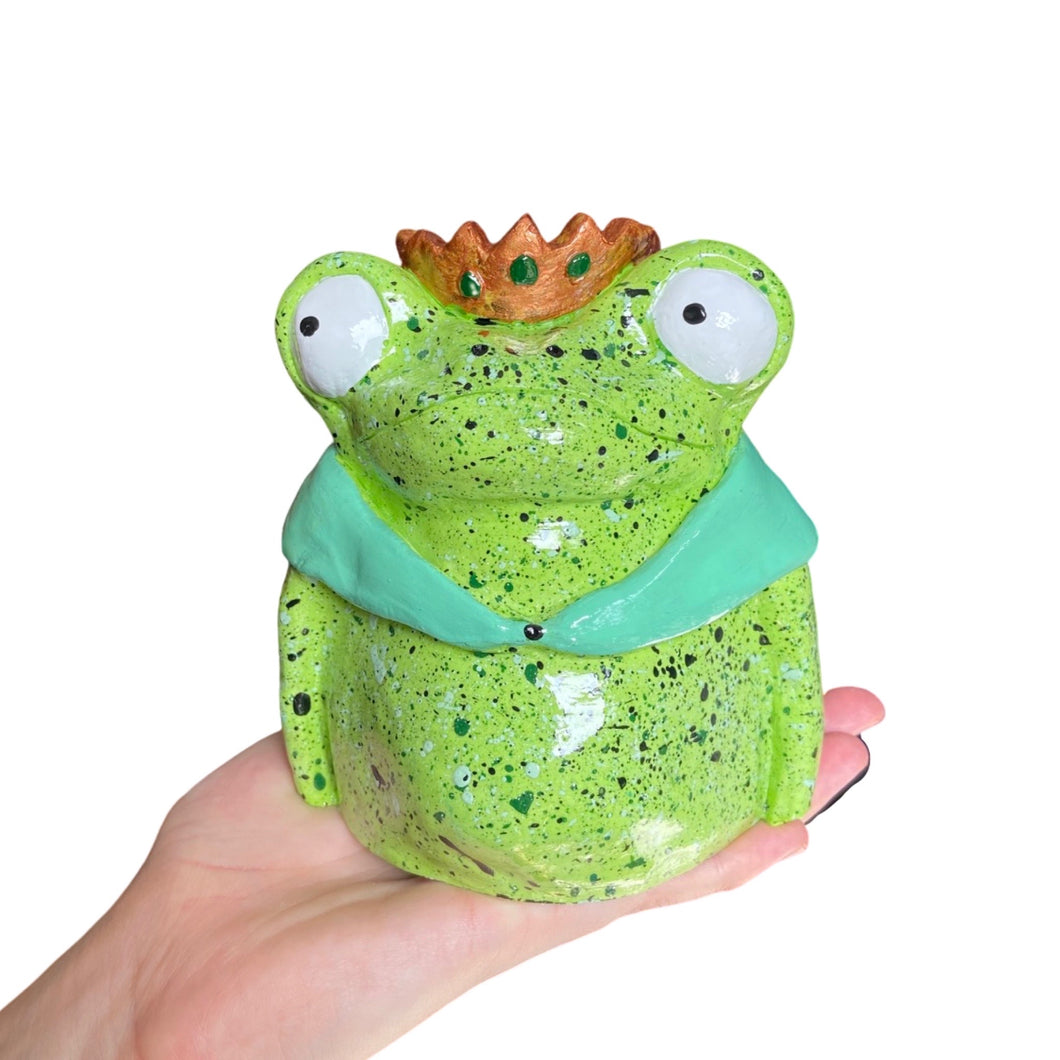 'Speckled and Freckled' Frog Queen Tea-Light Holder