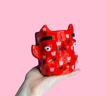 Load image into Gallery viewer, Red Tulips Devil Pot (One-Off)
