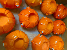 Load image into Gallery viewer, Ponky Pumpkin Tealight Candle Holder