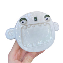 Load image into Gallery viewer, NEW 'White & Olive' Ponky Soap Dish