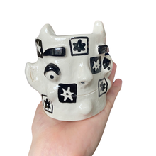 Load image into Gallery viewer, 'Contrast Flowers' Lil' Devil Pot