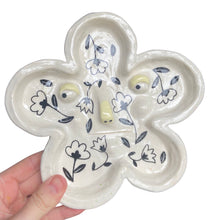 Load image into Gallery viewer, 'Elegant' Flower Dish (One-off)