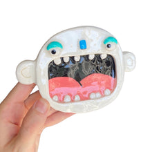 Load image into Gallery viewer, 'Graphic Face Teal' Ponky Soap Dish