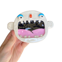 Load image into Gallery viewer, 'Graphic Face Blue' Ponky Soap Dish