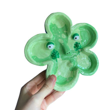 Load image into Gallery viewer, 'Two Tone Leaf' Flower Dish