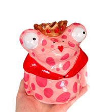 Load image into Gallery viewer, KWEEN Frog Tea-Light Holder