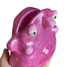 Load image into Gallery viewer, Metallic Pink Glasses Holder