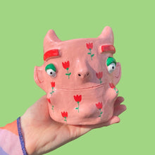 Load image into Gallery viewer, Tulips Devil Pot