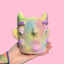 Load image into Gallery viewer, Spring Gradient Devil Pot