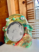 Load image into Gallery viewer, Stand-Up Mirror in Green Marble (On-off)