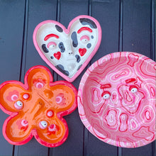 Load image into Gallery viewer, (Pre-Order) Cheeky Valentine Heart Dish