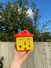 Load image into Gallery viewer, (Pre-Order) Ponky Colour-Block House (Yellow)