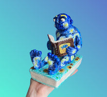 Load image into Gallery viewer, One-Off 'Vincent Van Wots' Bookend