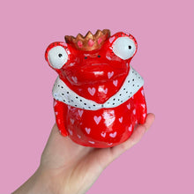 Load image into Gallery viewer, NEW Royal Lady Frog Tea-Light Holder
