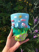 Load image into Gallery viewer, The Potswold Countryside Vase