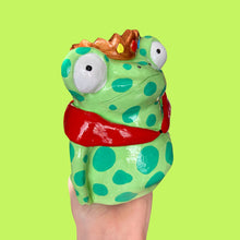 Load image into Gallery viewer, KING Frog Tea-Light Holder