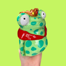 Load image into Gallery viewer, (Pre-Order) KING Frog Tea-Light Holder
