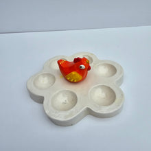 Load image into Gallery viewer, &#39;Classic&#39; Egg Holder
