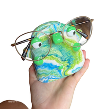 Load image into Gallery viewer, ‘No.39 Fresh Green Marbled One Off" Glasses Holder
