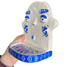 Load image into Gallery viewer, ‘Delftware white + blue &#39; Ponky Wall Shelf (one off)
