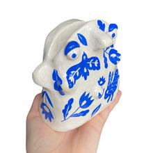 Load image into Gallery viewer, &quot;Delftware white + blue &quot; Glasses Holder (Preorder)
