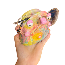 Load image into Gallery viewer, ‘No.60 Artsy Marble One Off" Glasses Holder
