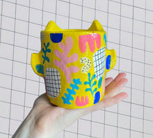 Load image into Gallery viewer, Yellow Abstract Devil Pot (One-Off)
