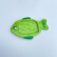 Load image into Gallery viewer, &#39;Green&#39; Fish Soap Dish
