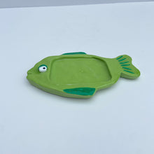 Load image into Gallery viewer, &#39;Green&#39; Fish Soap Dish
