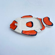 Load image into Gallery viewer, &#39;Clown&#39; Fish Soap Dish
