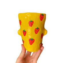 Load image into Gallery viewer, &#39;Summer Berries&#39; Vase
