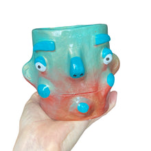 Load image into Gallery viewer, &#39;Two Tone Terry&#39; Classic Pot (One-Off)
