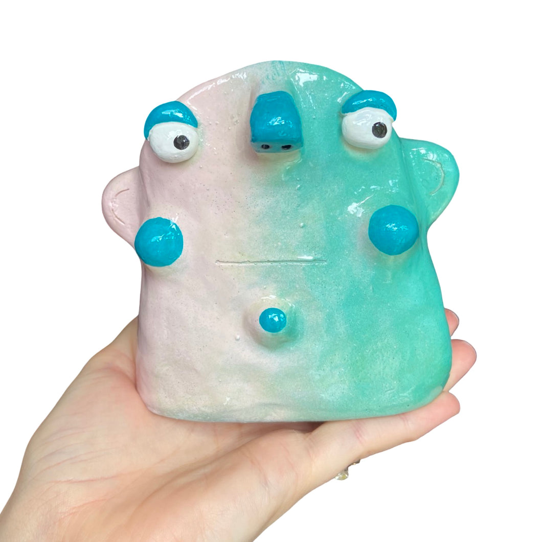 'Two Tone' Cheeks Glasses Holder