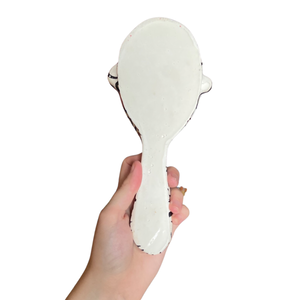 Hand-Held 'Illusion' Mirror