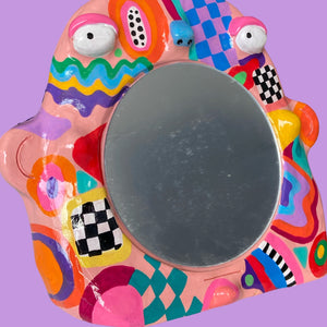 Groovin Stand-Up Mirror in Pink (One-off)