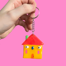 Load image into Gallery viewer, Ponky House Keyring

