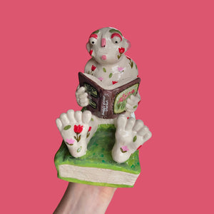 One-Off Ponky's Flower Garden Bookend