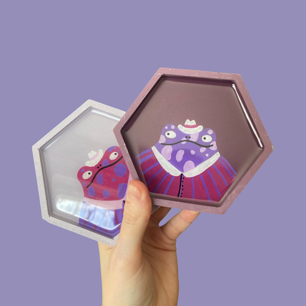 Contrast Purple Cow-Boy Frog Coaster Set